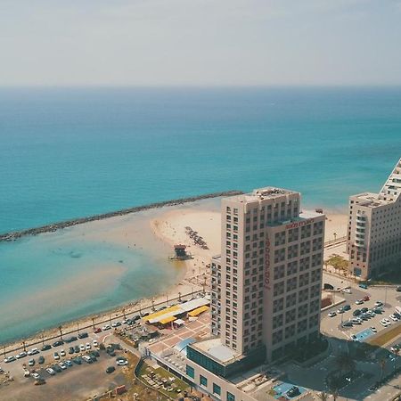 Haifa Almog Tower- "Blue Reef" Suite On The Sea المظهر الخارجي الصورة
