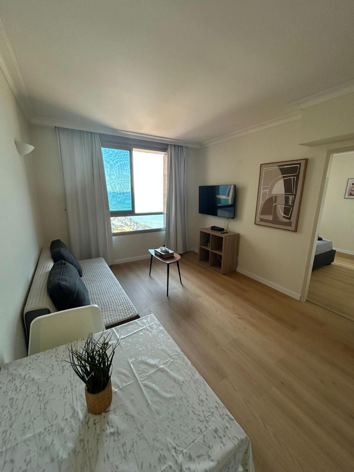 Haifa Almog Tower- "Blue Reef" Suite On The Sea المظهر الخارجي الصورة
