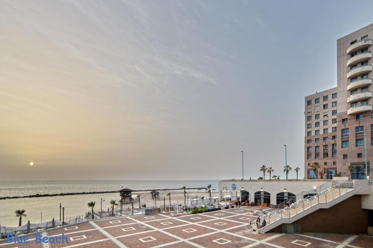 Haifa Almog Tower- "Blue Reef" Suite On The Sea المظهر الخارجي الصورة